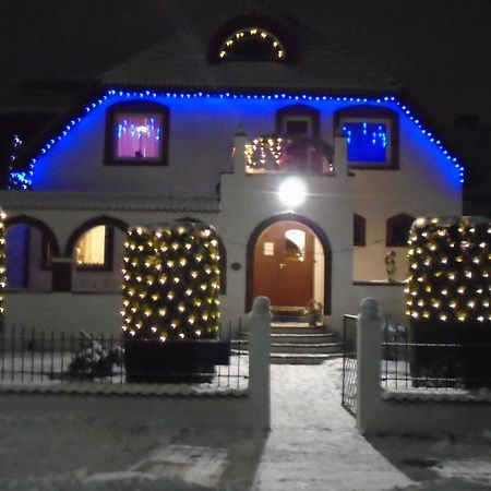 Hotel Getliin Saku Exterior foto
